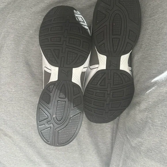 Men’s coma sneakers, size 9 1/2 soft foam, optimal comfort - Picture 2 of 4